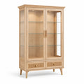 Vitrina de roble con puertas de vidrio y cajones de ratán 180x90cm